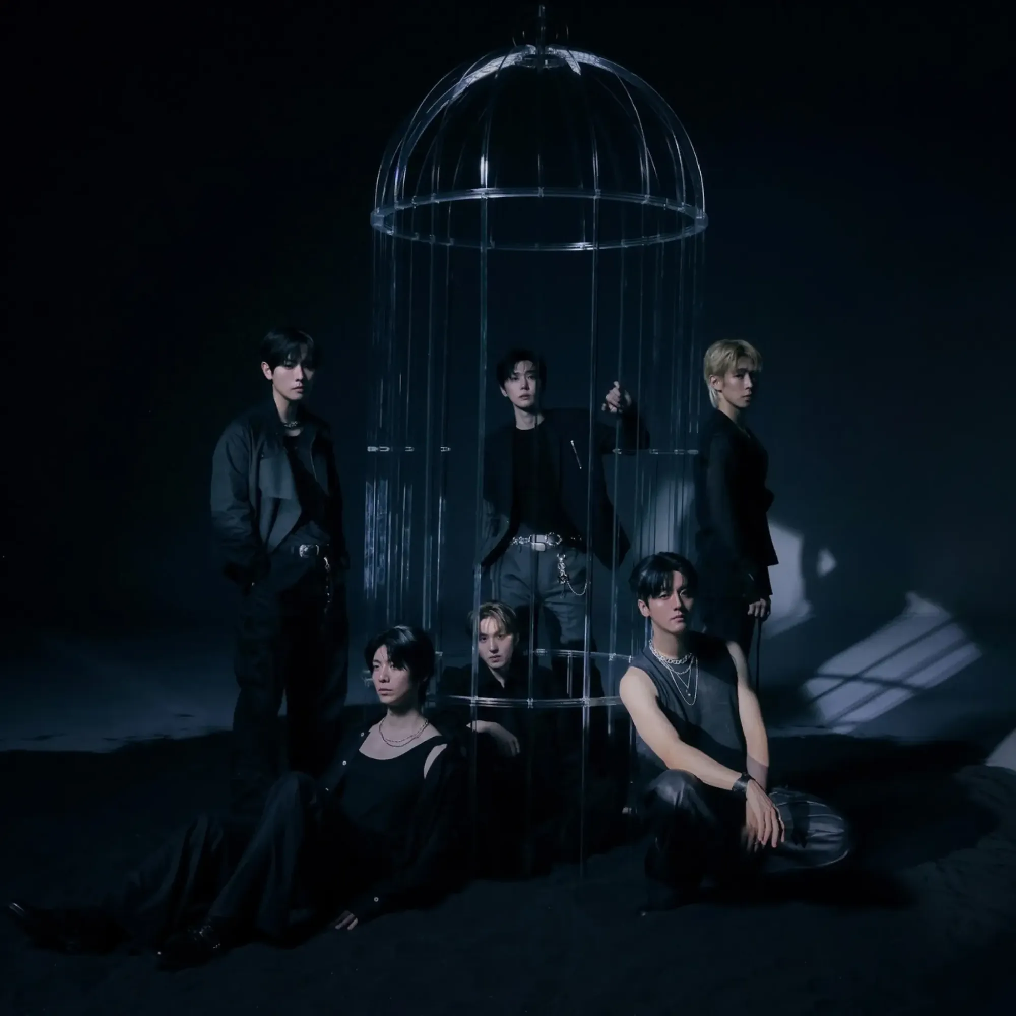 SF9